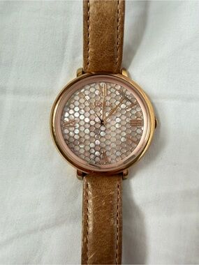 Fossil Rose Gold Mother of Pearl Watch | Genuine Leather Strap